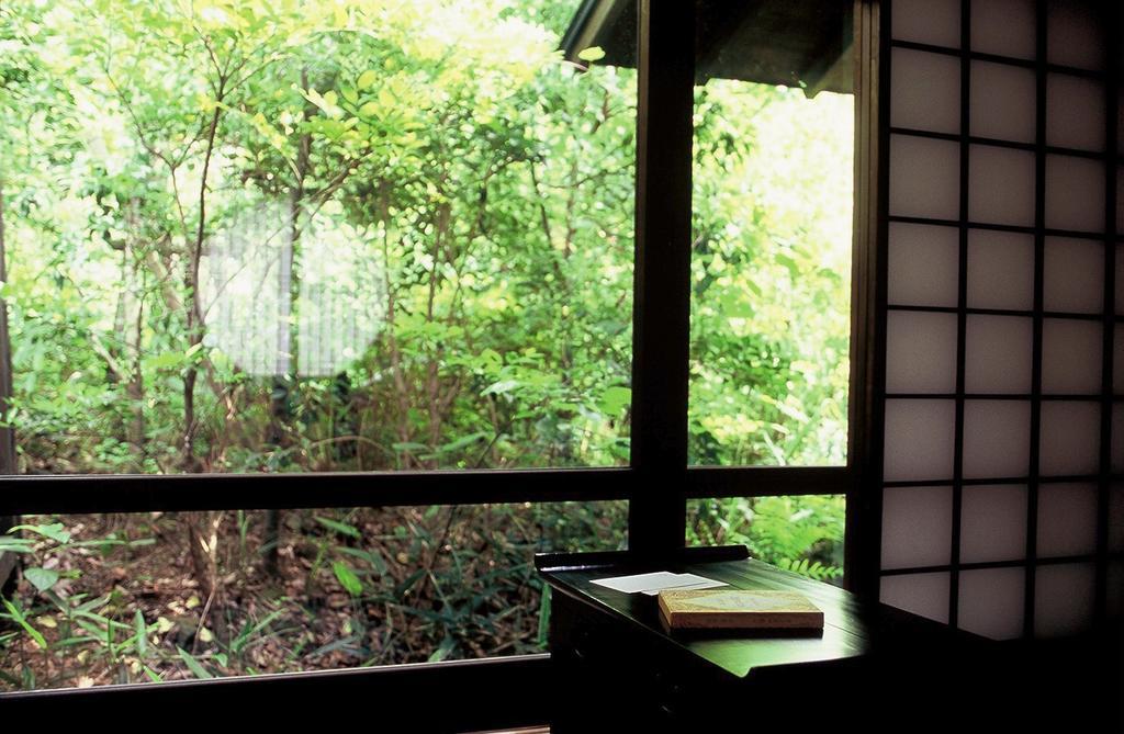 Ishiyama Rikyu Gosoku No Kutsu Hotel อามาคุสะ ภายนอก รูปภาพ