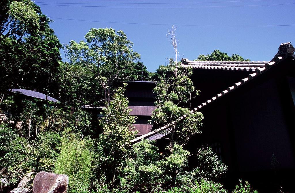 Ishiyama Rikyu Gosoku No Kutsu Hotel อามาคุสะ ภายนอก รูปภาพ
